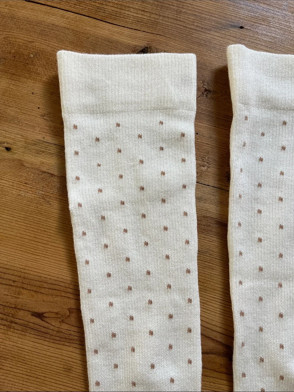 WELLOW L White/Brown Dot Compression Socks